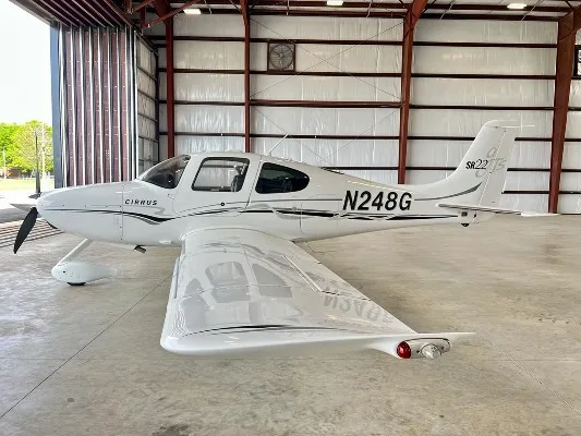 Exterior view of a 2005 Cirrus SR22-G2, N248G.
