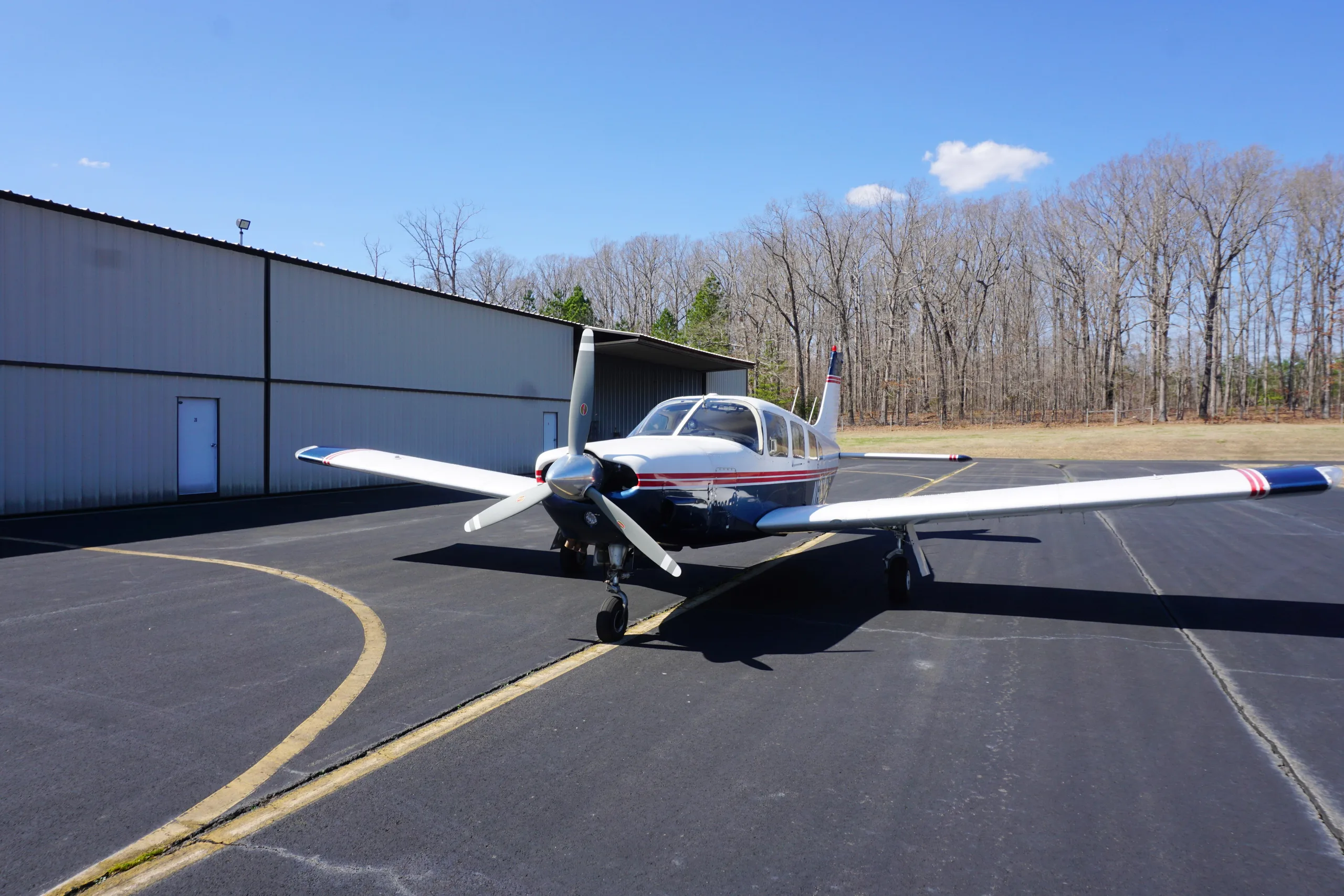 Exterior view of a 1976 Piper PA-32R-300 Lance.