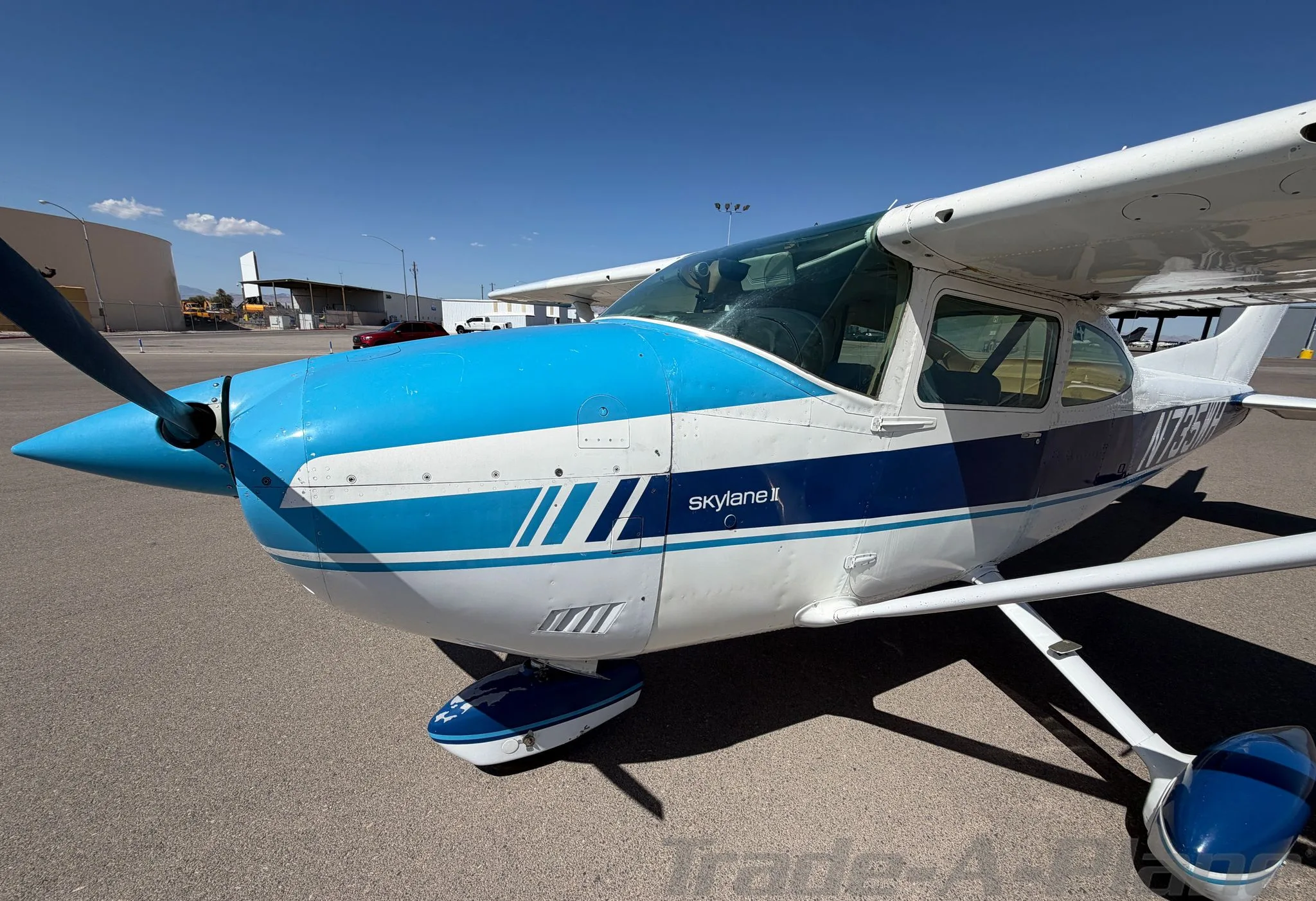 Exterior view of a 1978 CESSNA 182Q SKYLANE, N735WH.