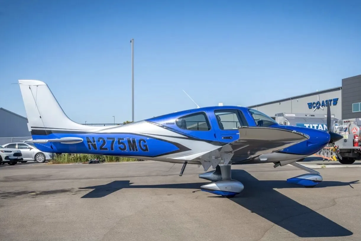 Exterior view of a 2024 Cirrus SR 20G7.