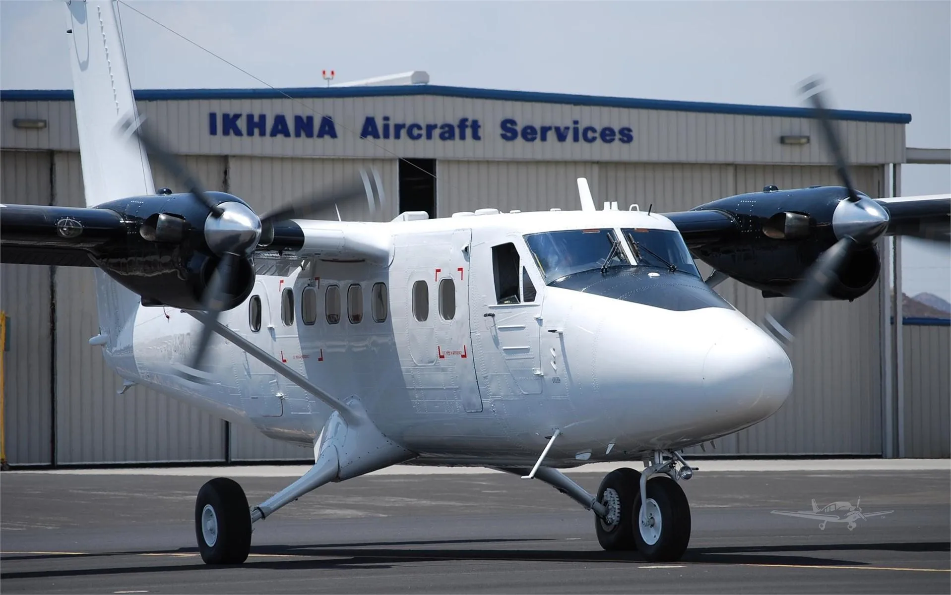Exterior view of a DEHAVILLAND DHC-6-100.