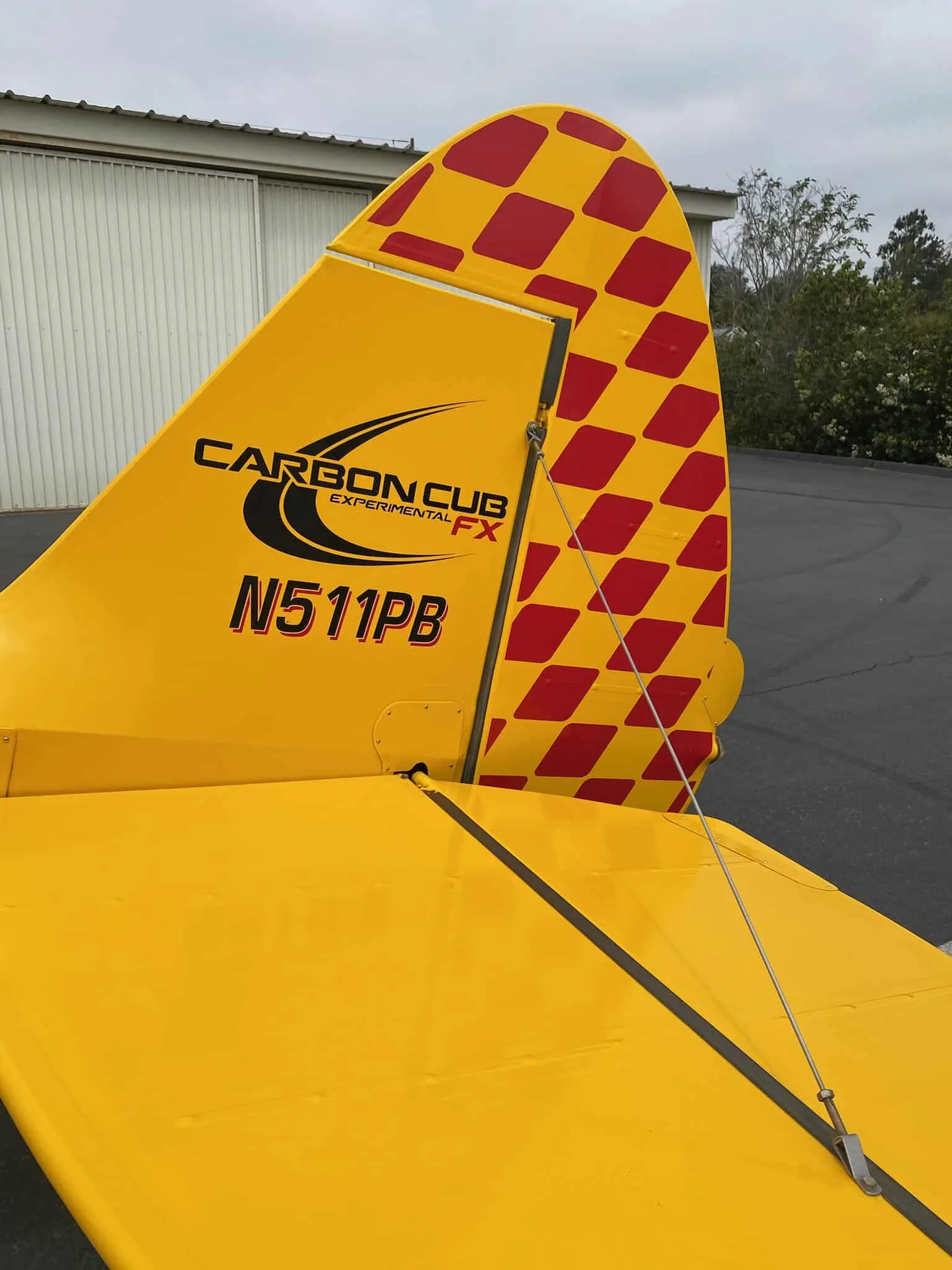 Exterior view of a 2017 CubCrafters CARBON CUB FX, N511PB.