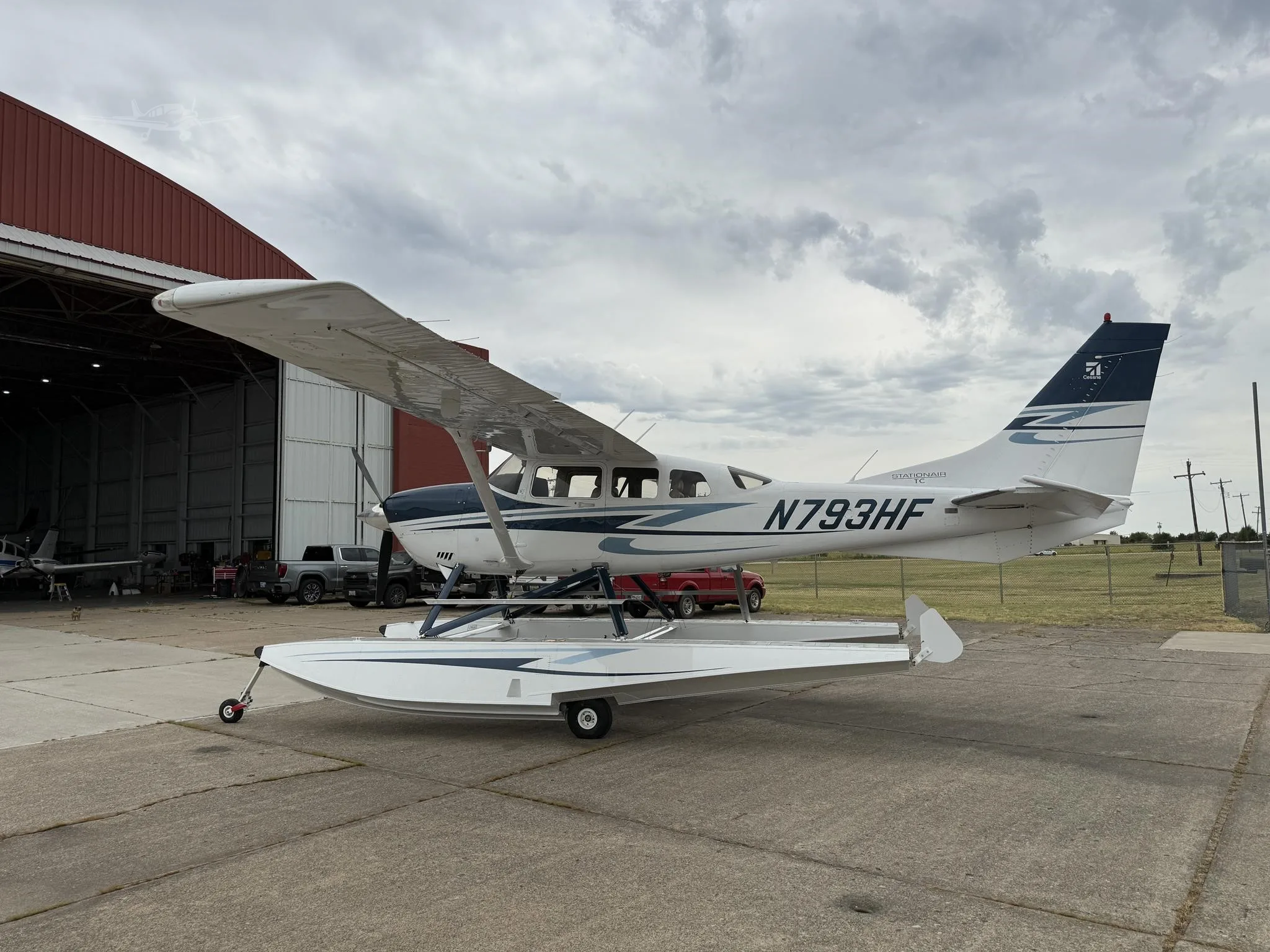 Exterior view of a 2007 CESSNA TURBO 206H AMPHIBIAN, N793HF.