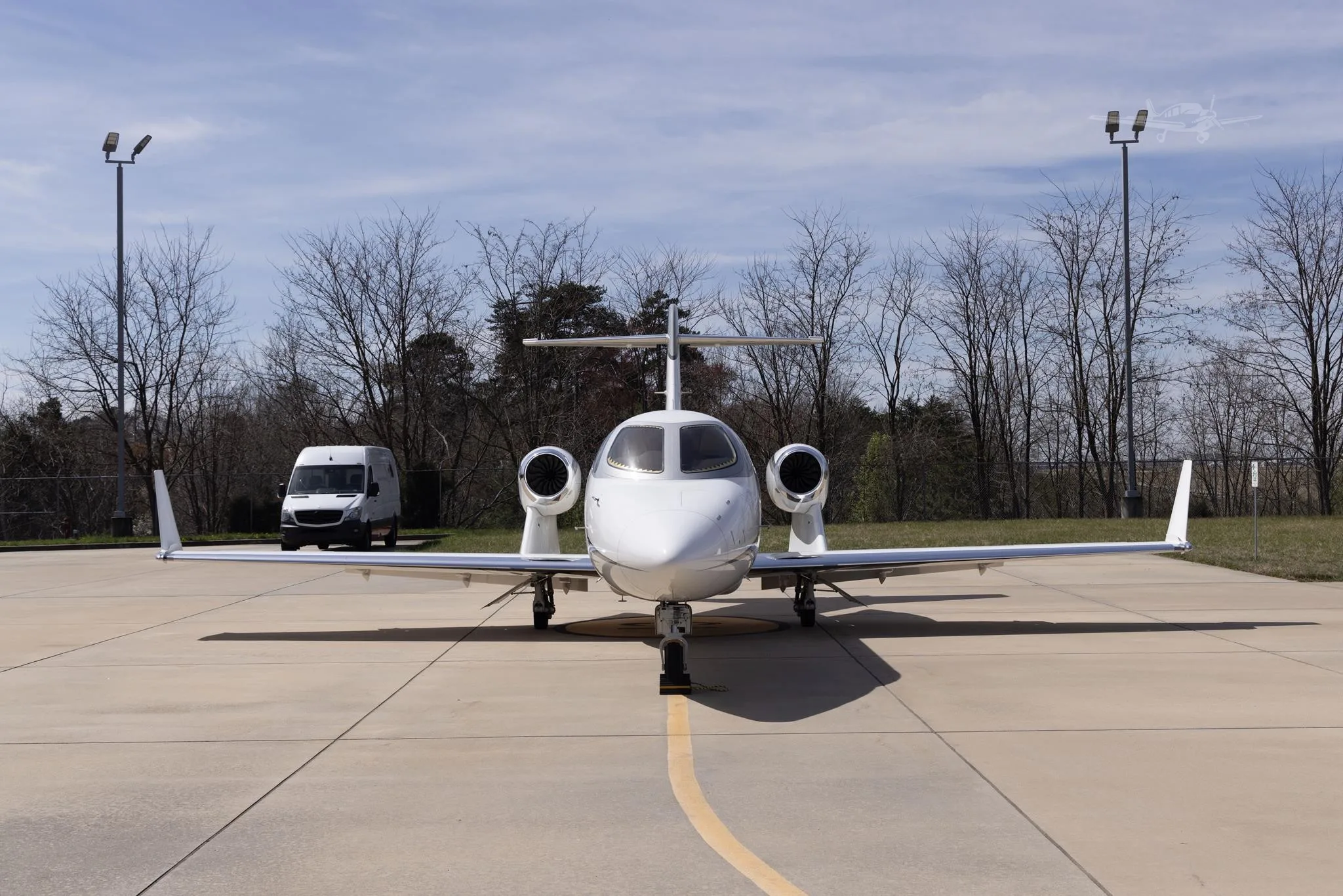 Exterior view of a 2022 HONDA JET ELITE S, N296CX.