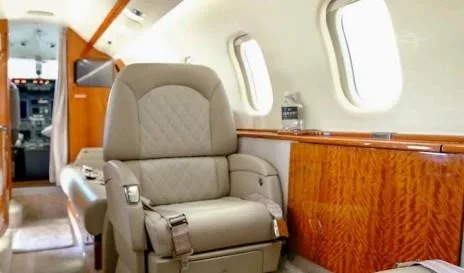 Cabin interior of a 2009 LEARJET 60XR.