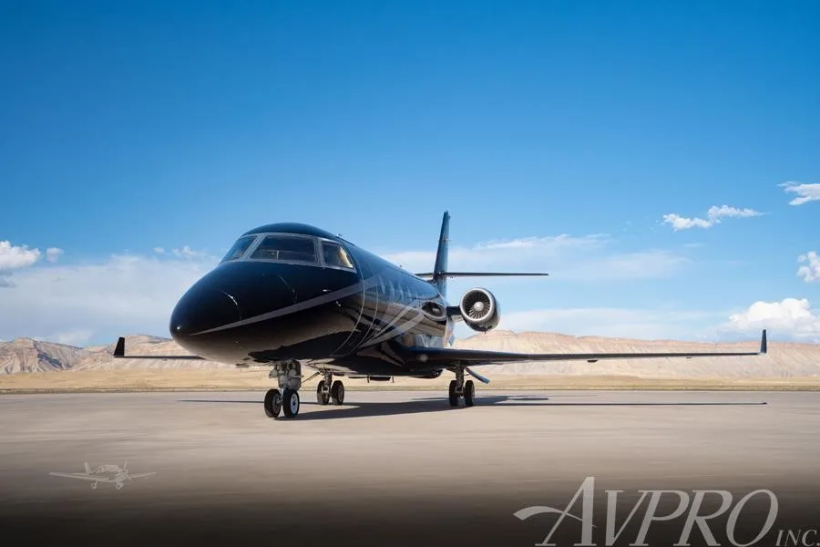 Exterior view of a 2002 GULFSTREAM G200, N597RB.