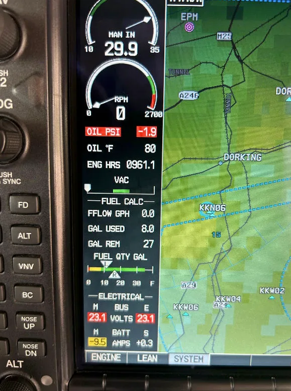 Avionics suite of a 2007 Cessna 182T Skylane.