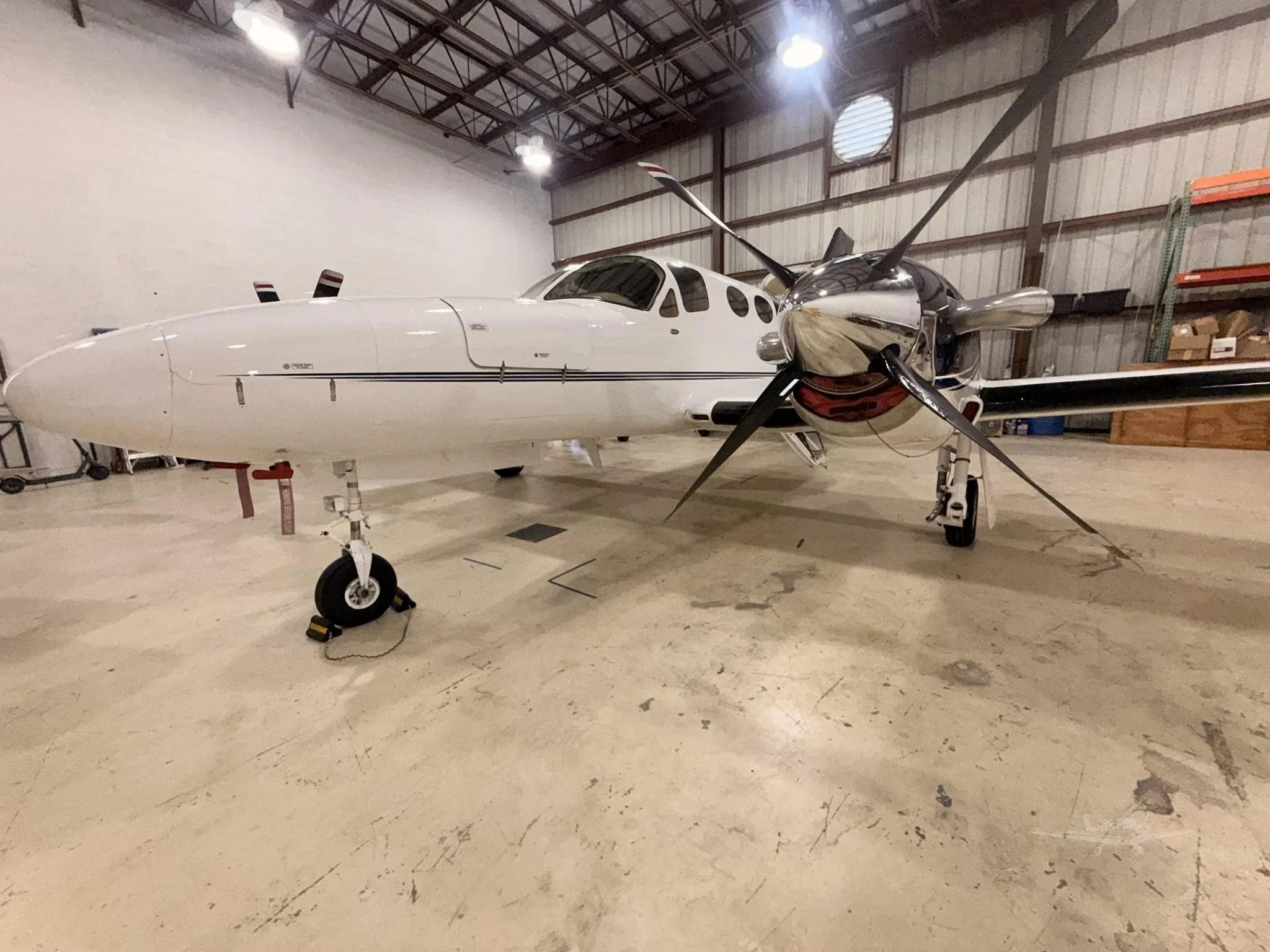 Exterior view of a 1981 CESSNA CONQUEST I, N585PA.