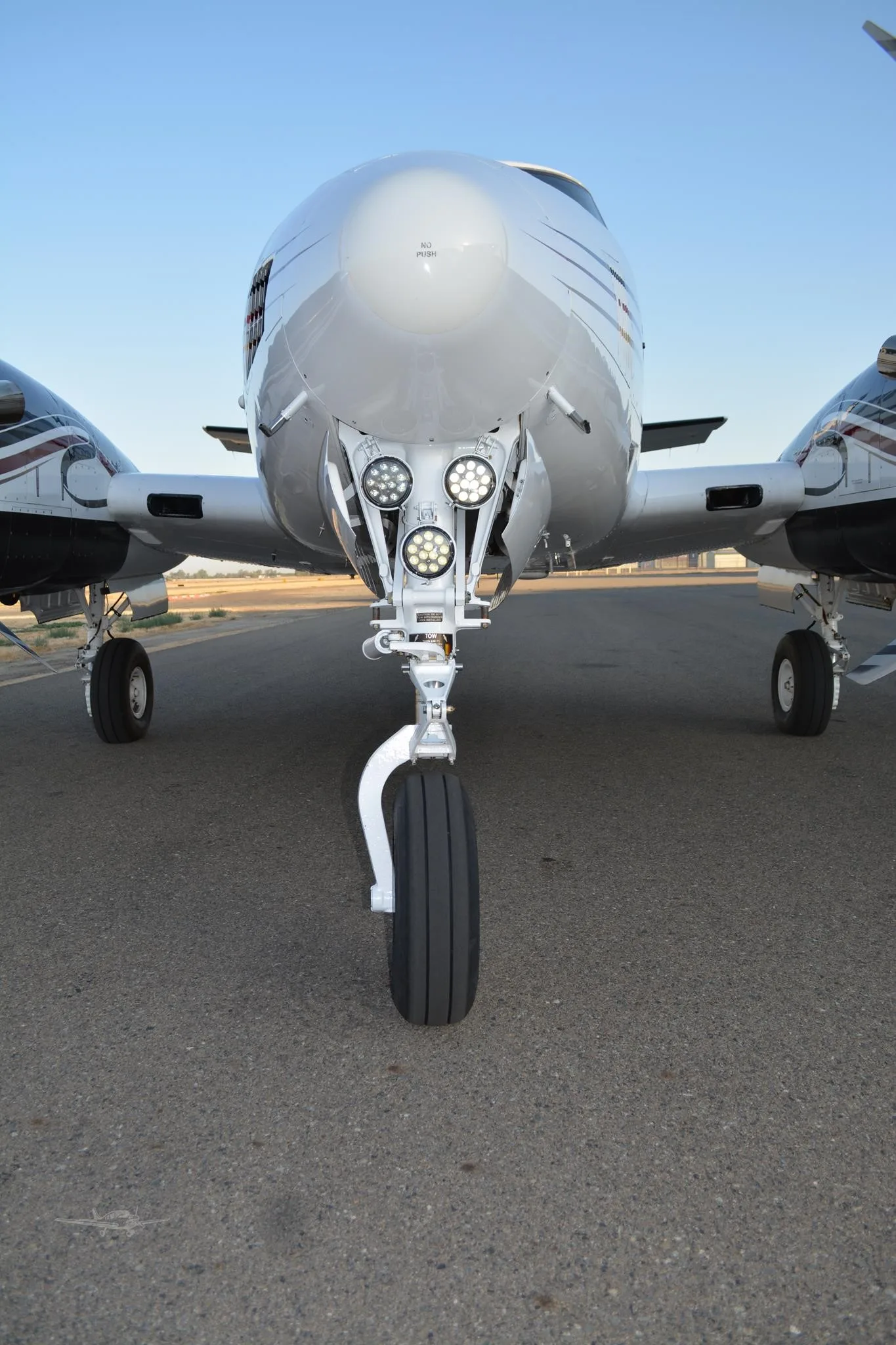 Engine detail of a 2005 BEECHCRAFT KING AIR C90B.