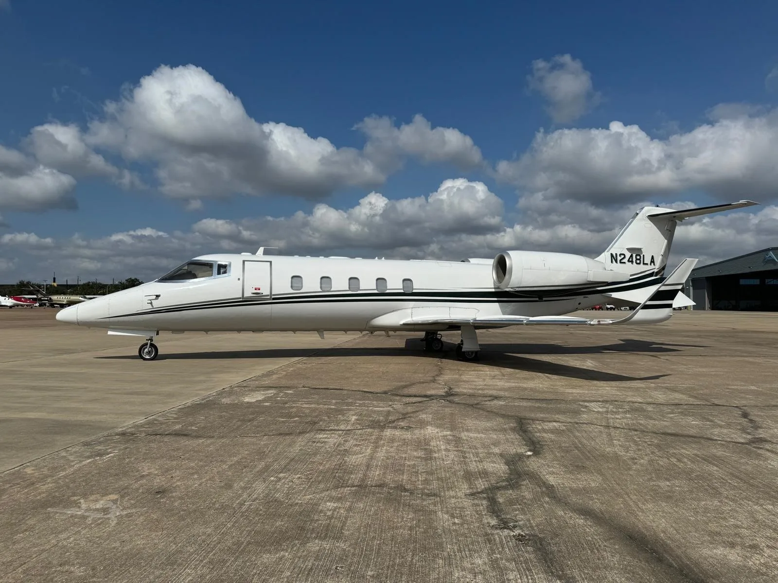 Exterior view of a 2002 LEARJET 60, N248LA.
