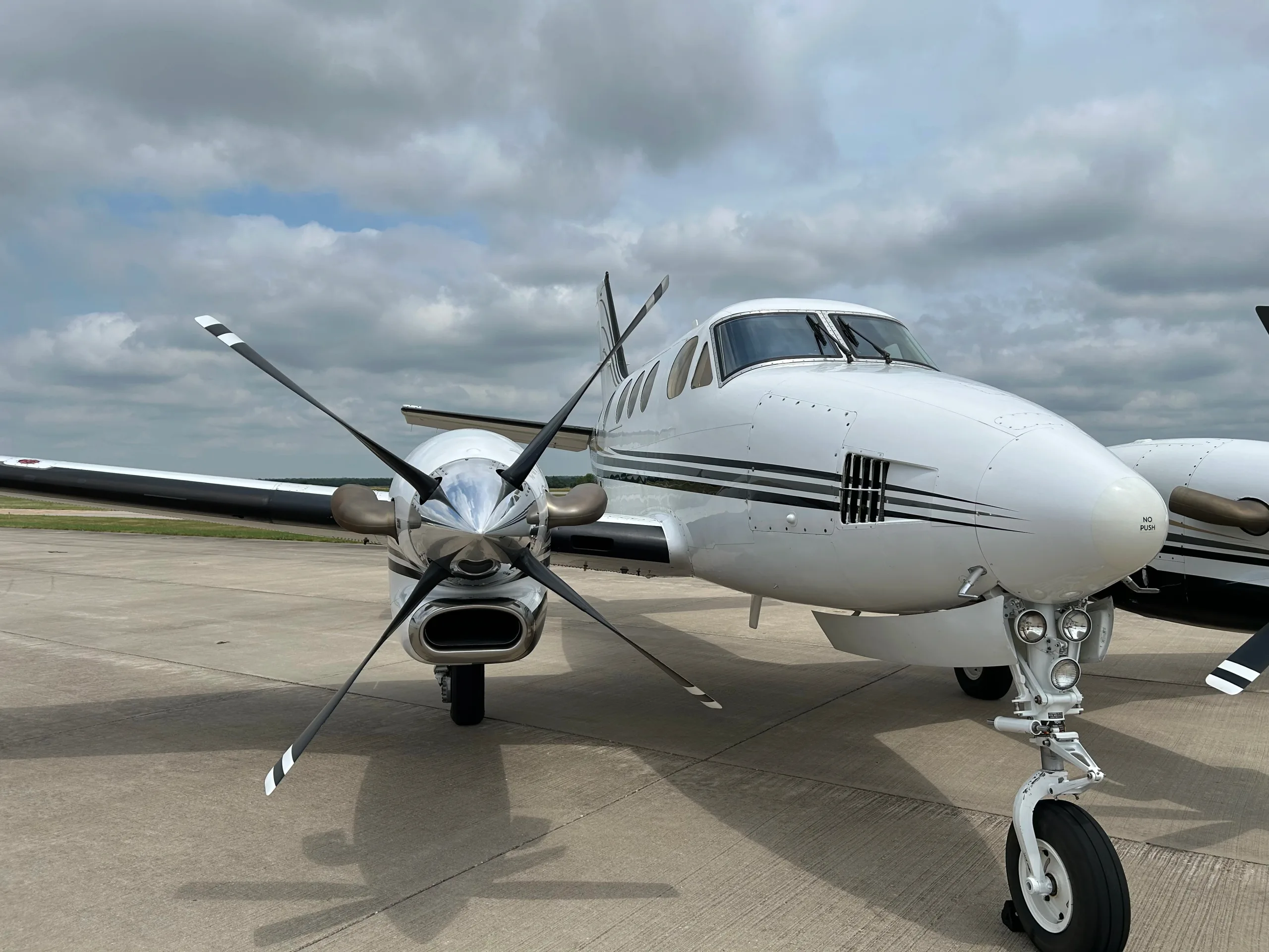 Exterior view of a 1995 Beechcraft King Air C90, LJ-1417.