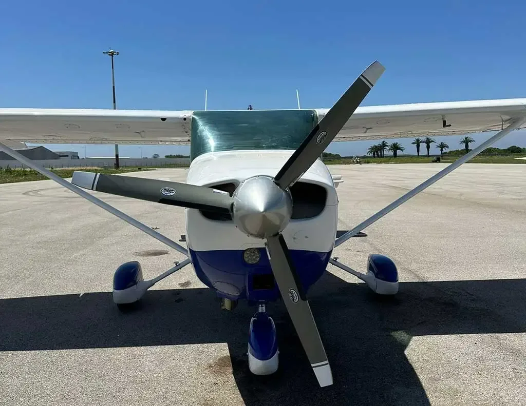 Exterior view of a 1978 Cessna 172.