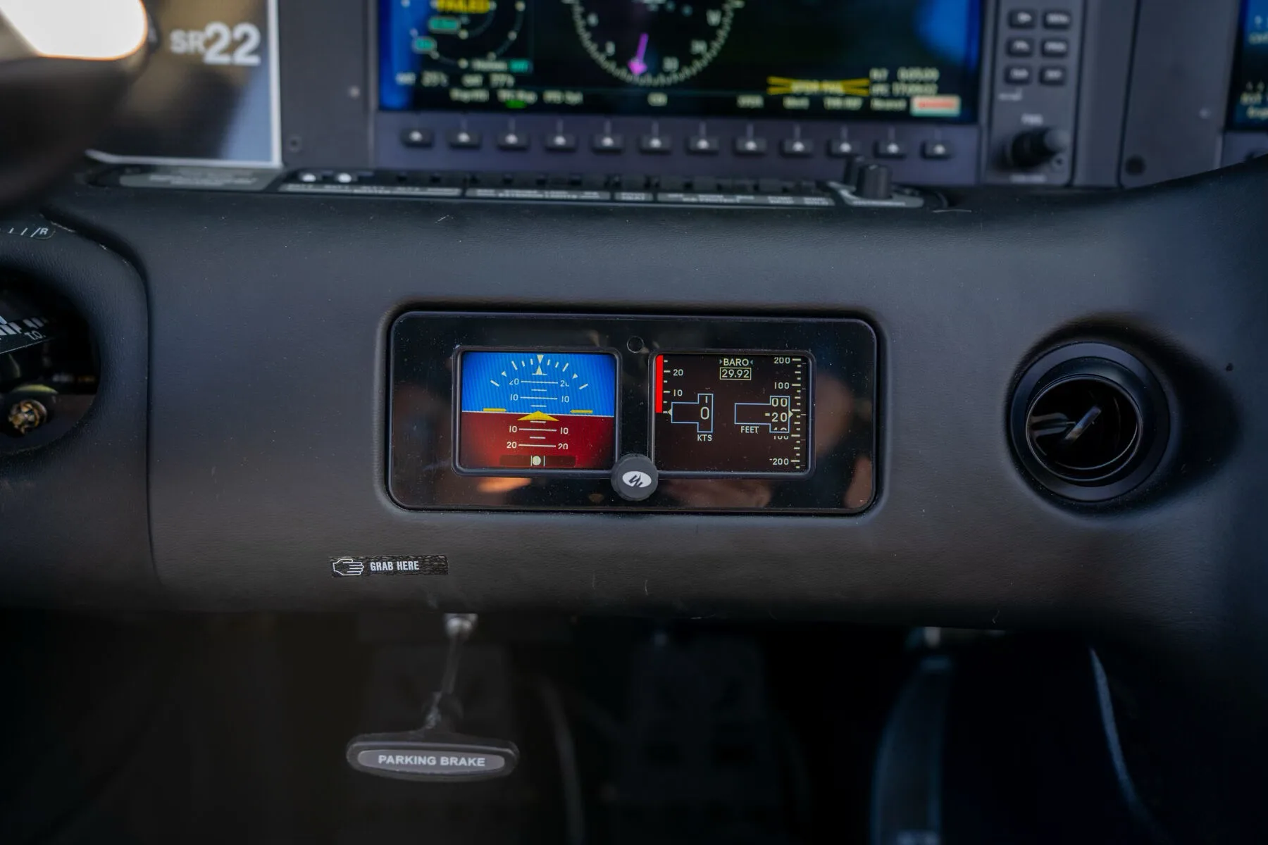 Avionics suite of a 2017 Cirrus SR22-G6 GTS.