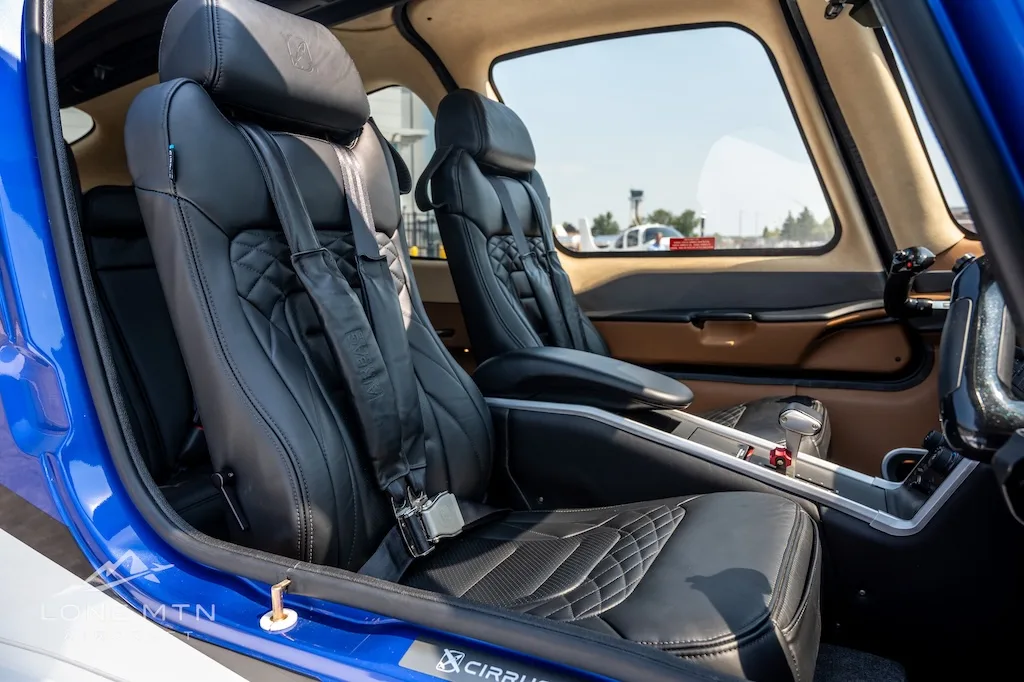 Cabin interior of a 2025 Cirrus SR20 G7+.