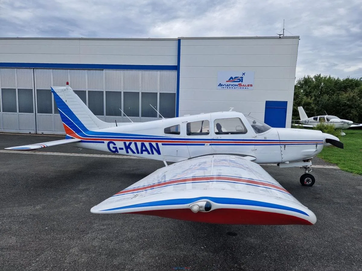 Exterior view of a Piper Piston, G-KIAN.