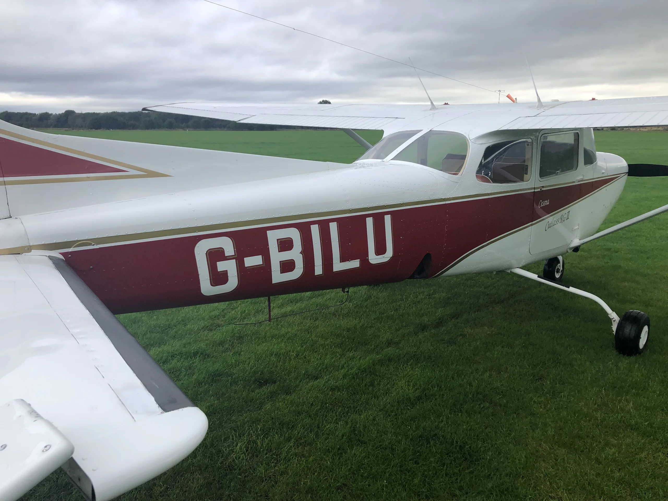 Exterior view of a 1975 Cessna C340.
