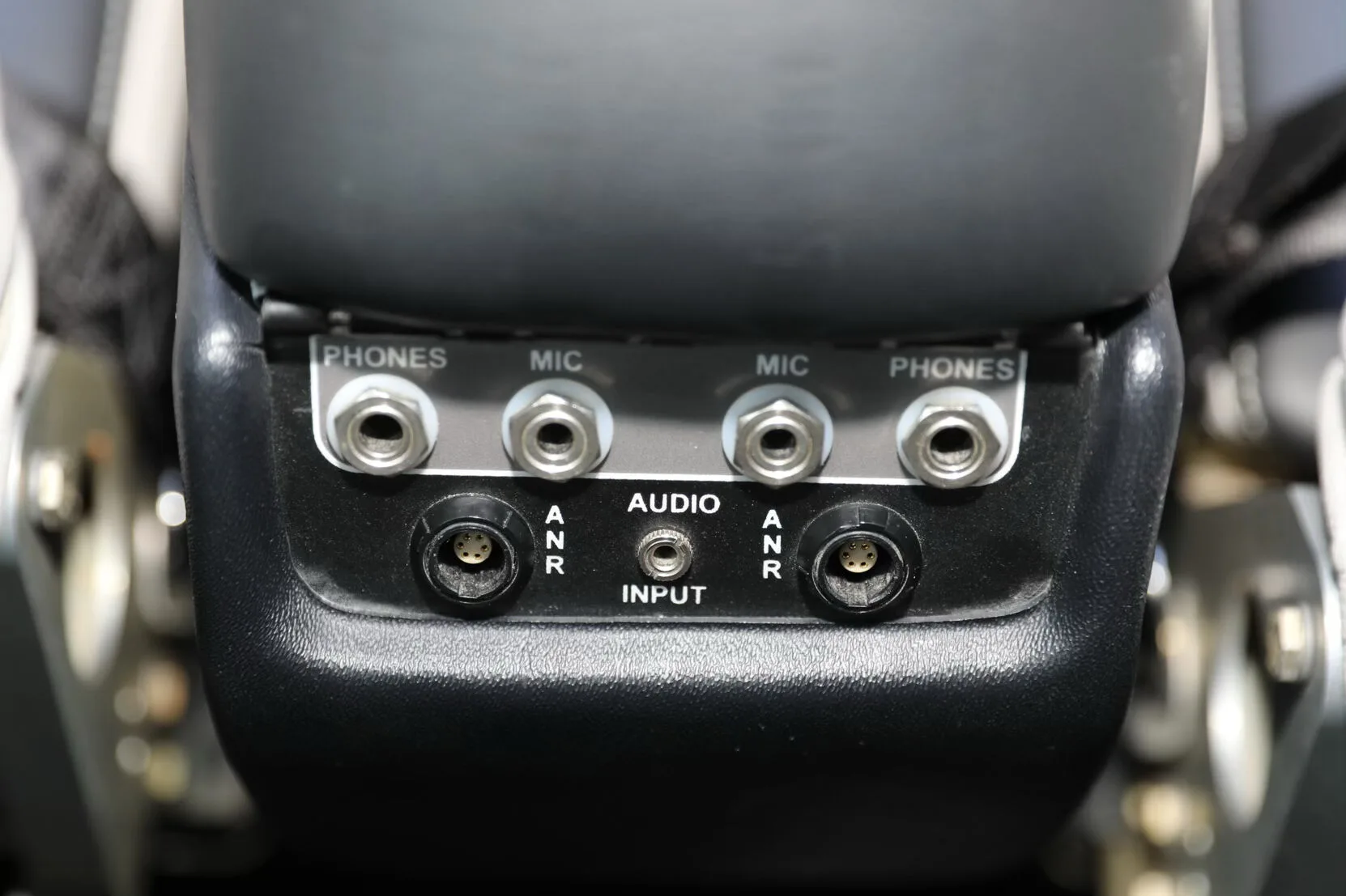 Avionics suite of a 2021 Cirrus SR22-G3 Turbo GTS.