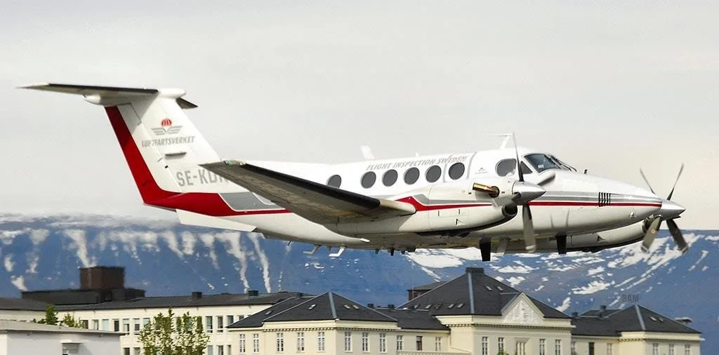 Exterior view of a 1981 BEECHCRAFT KING AIR B200.