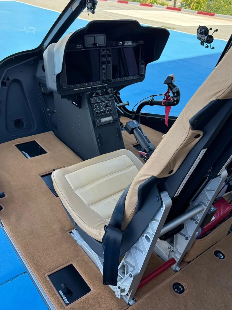 Cabin interior of a 2018 BELL 505 JET RANGER X.