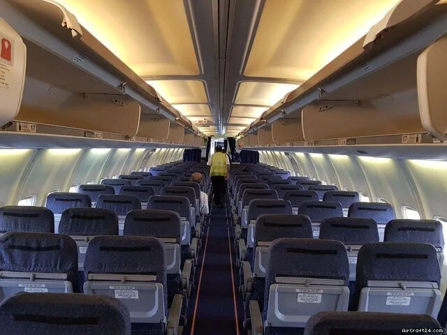 Cabin interior of a 1992 Boeing 737-500.