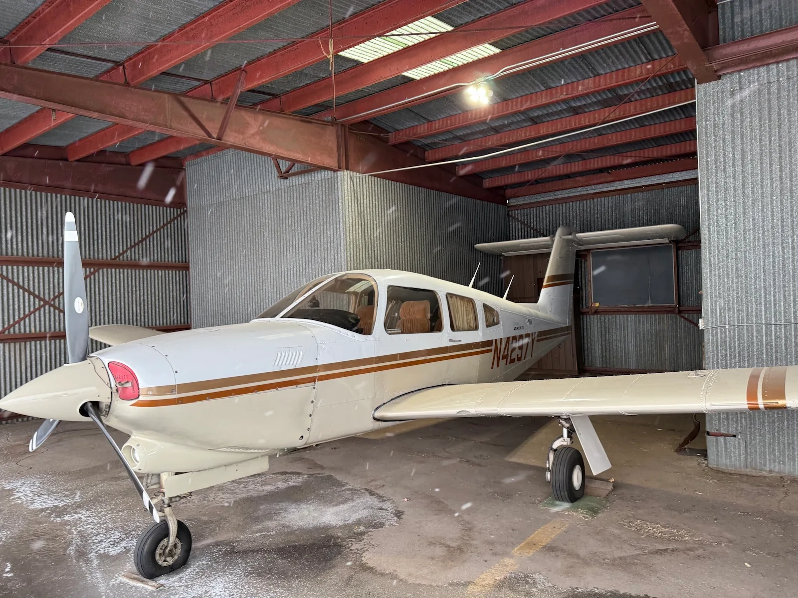 N4297Y - 1983 Piper PA-28RT-201T Arrow IV