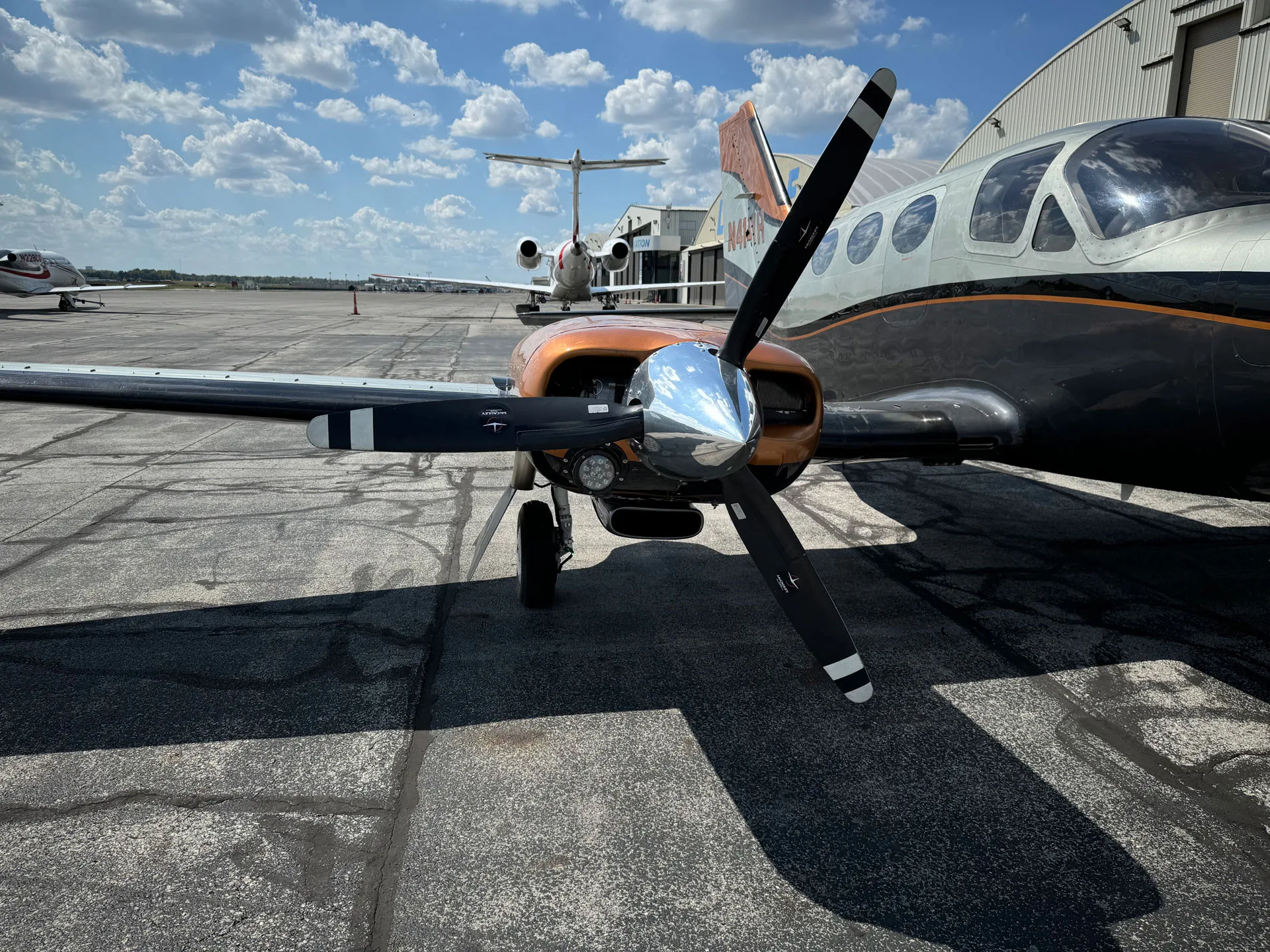 Exterior view of a 1980 Cessna 414A.