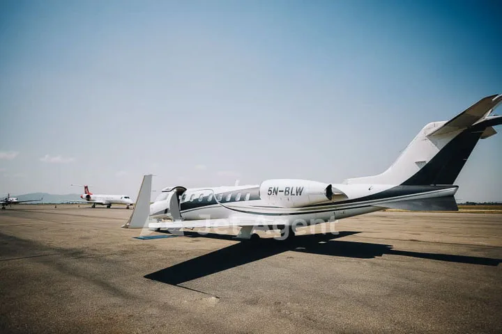 Exterior view of a 2008 Bombardier learjet 45xr, 5N-BLW.
