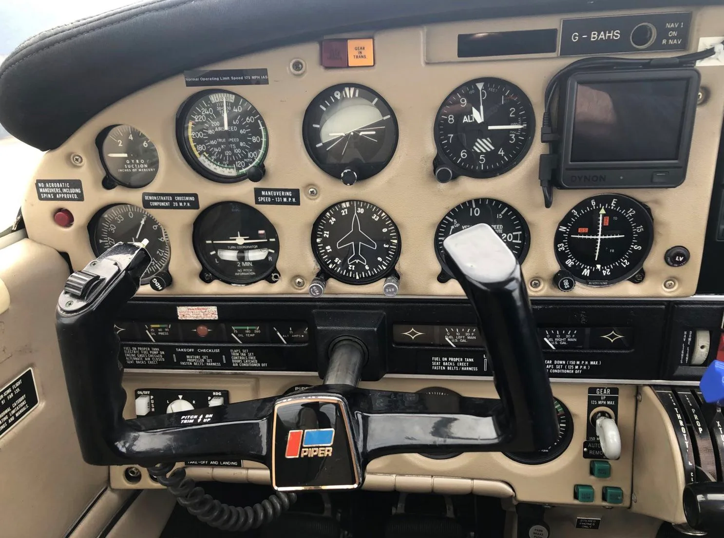 Cockpit and instrument panel of a 1972 Piper PA-28R-200 Arrow II.