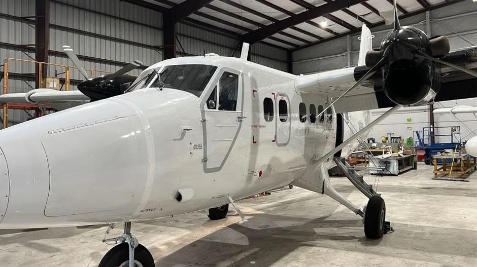 Exterior view of a 1976 DEHAVILLAND DHC-6-300, N511DH.