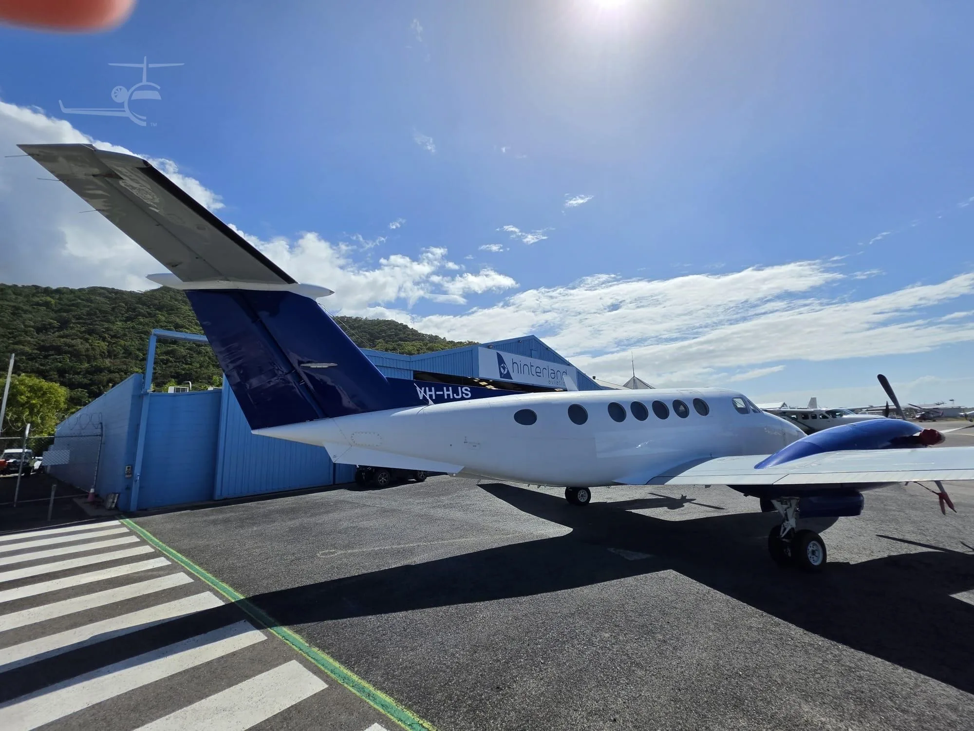 Vh-hjs - 1984 Beechcraft King AIR B200