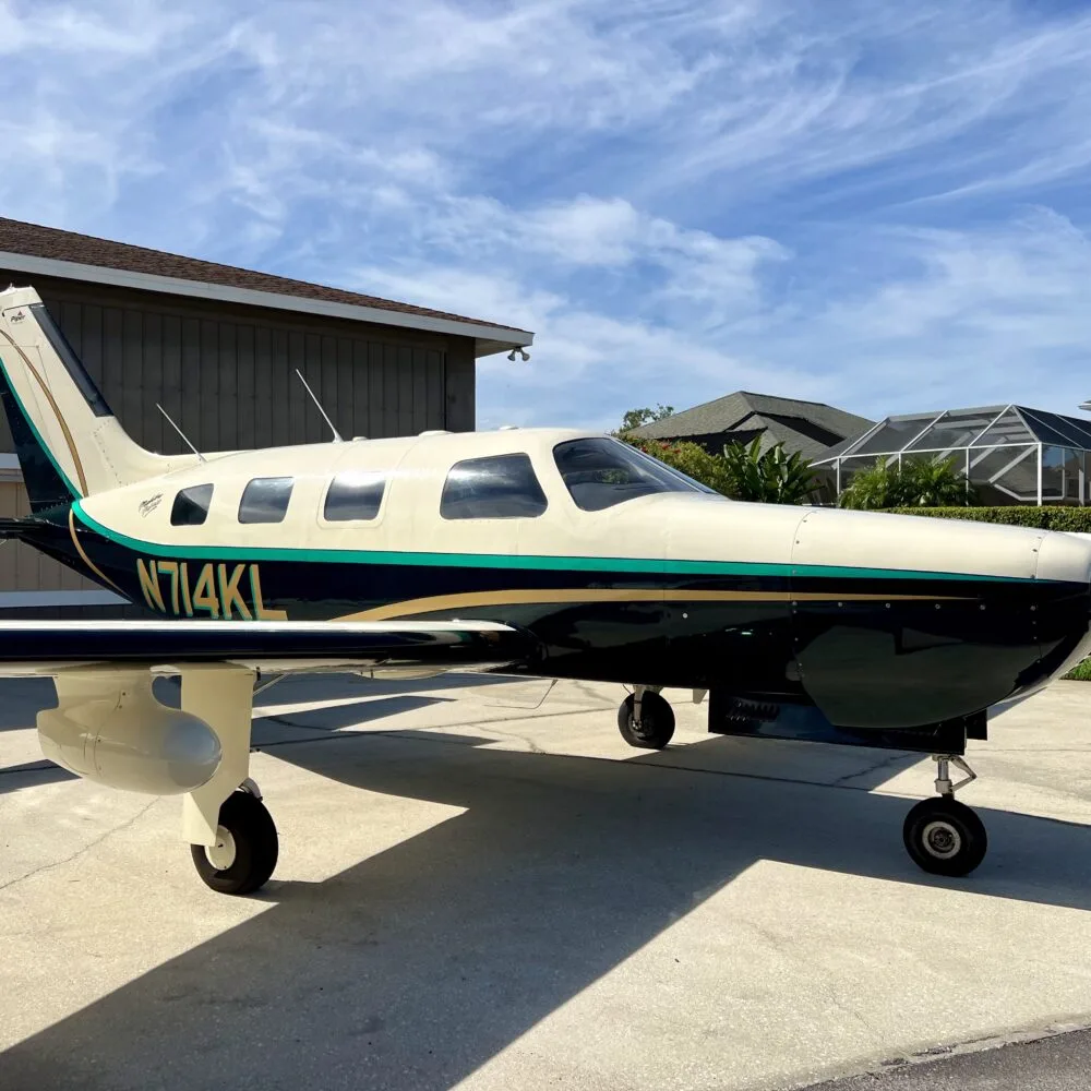 Exterior view of a 2006 Piper PA46-500TP Meridian.