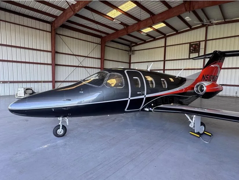 Exterior view of a 2008 ECLIPSE 500, N518WD.