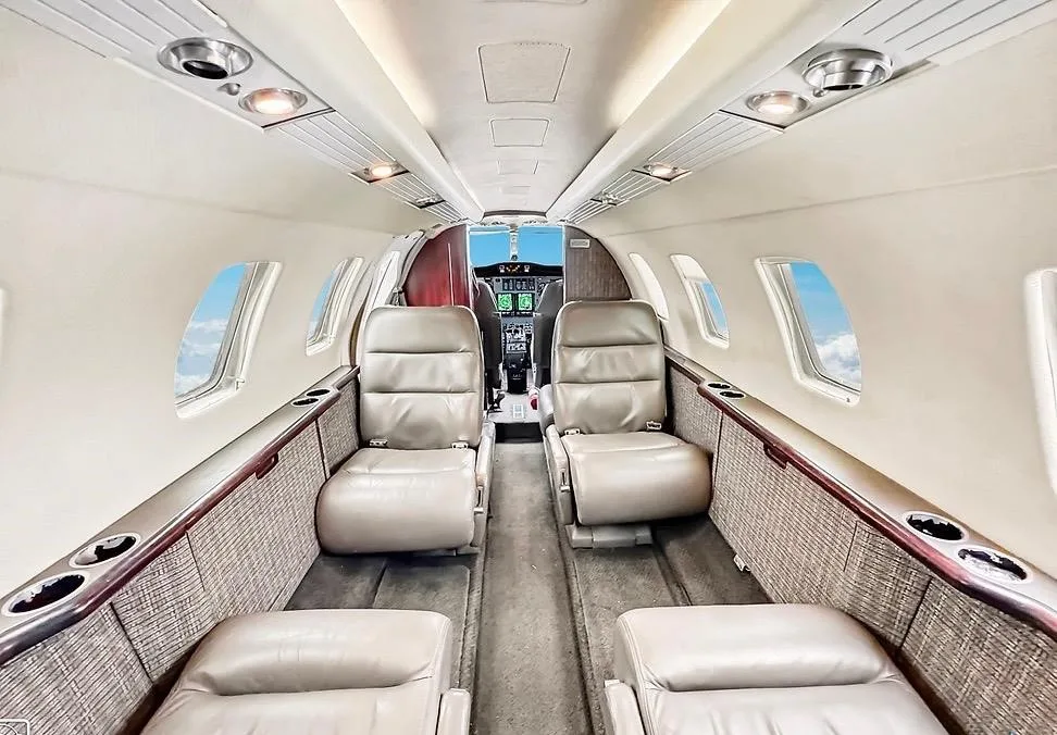 Cabin interior of a 1995 CESSNA CITATION JET.