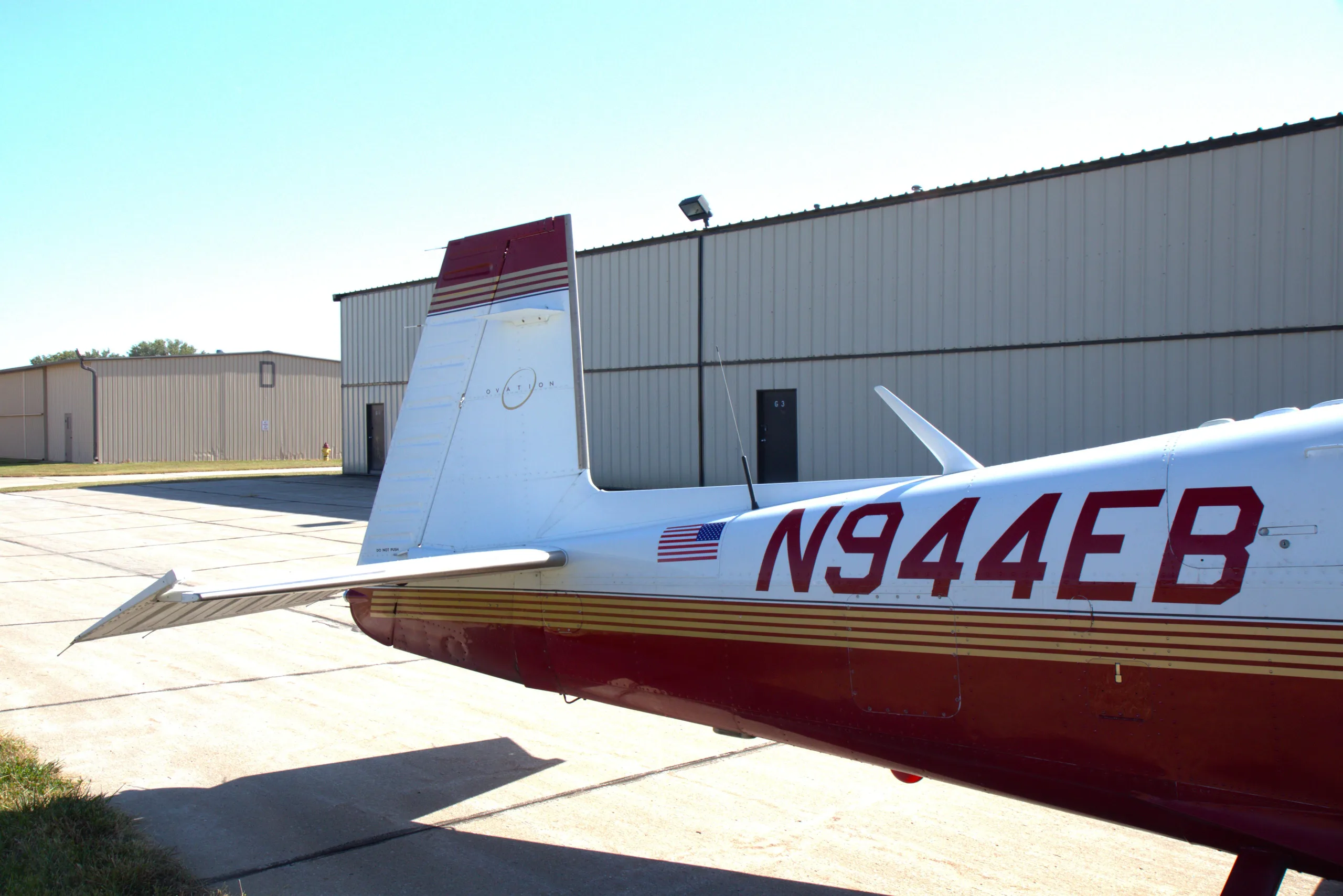 Exterior view of a 1997 Mooney M20R Ovation / Ovation 2.