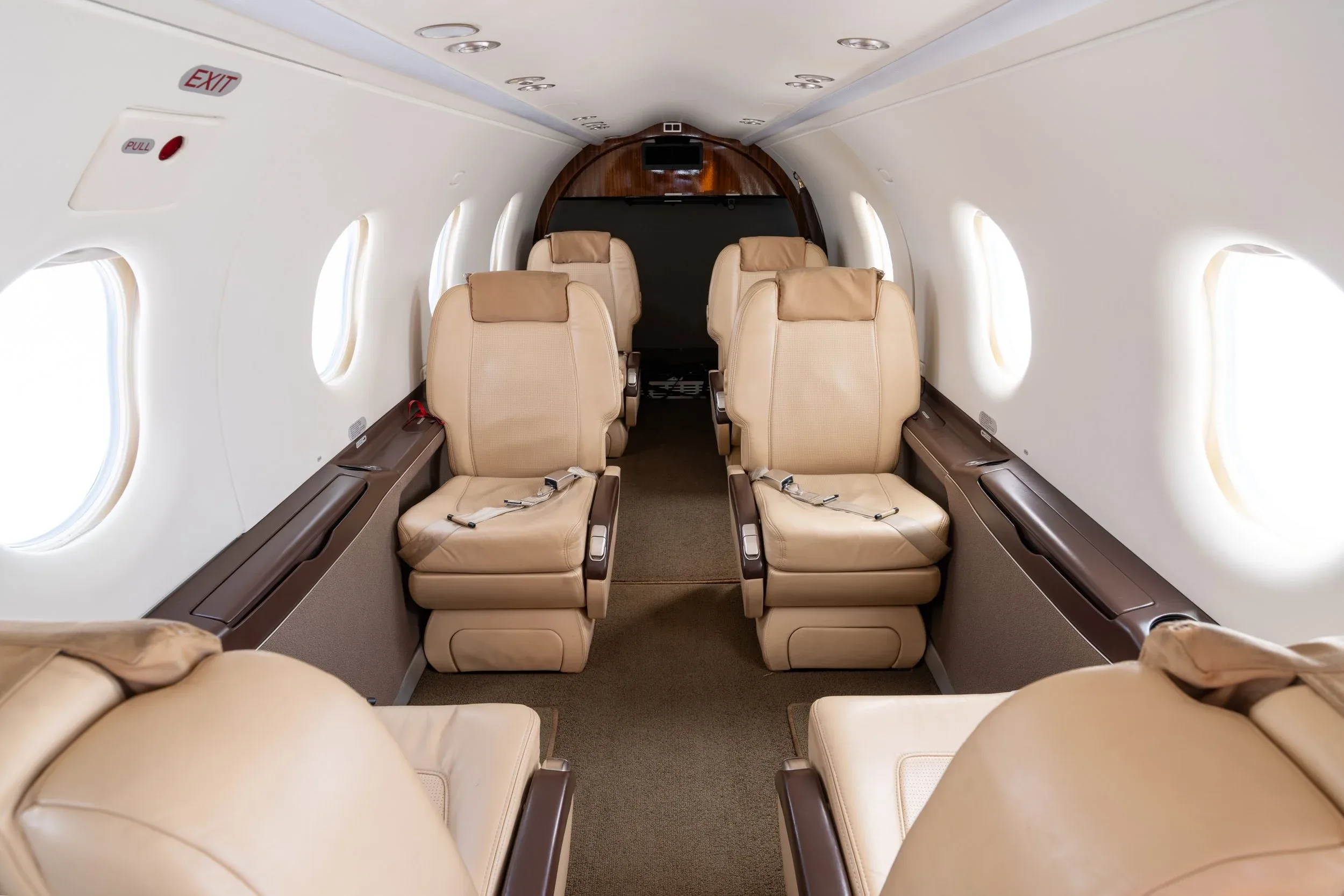 Cabin interior of a 2010 Pilatus PC-12 NG — Aircraft Executives.