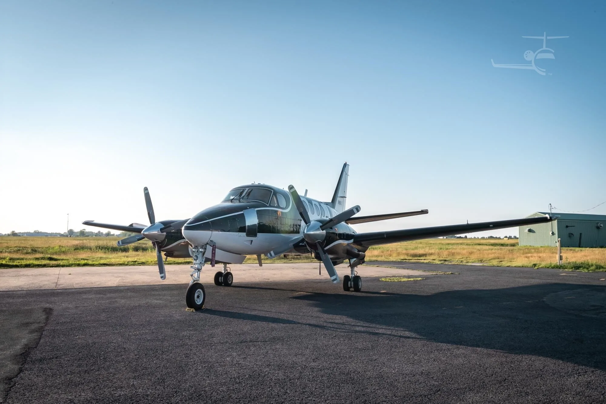C-gmnl - 1978 Beechcraft King AIR B100