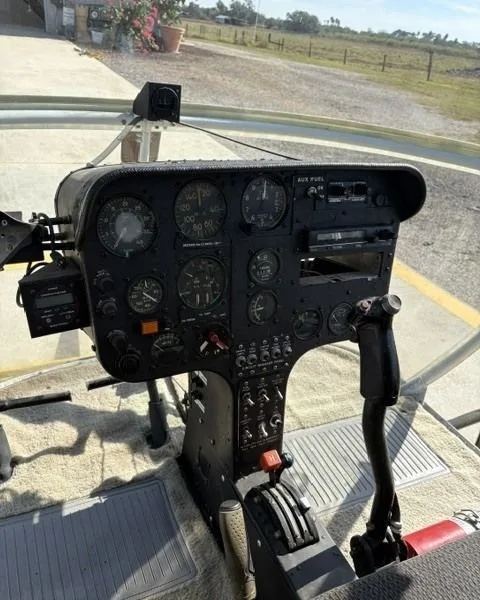 Cockpit and instrument panel of a 1949 Hiller.