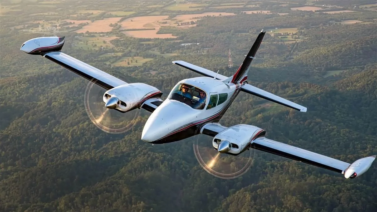 Exterior view of a 1976 CESSNA 310R.