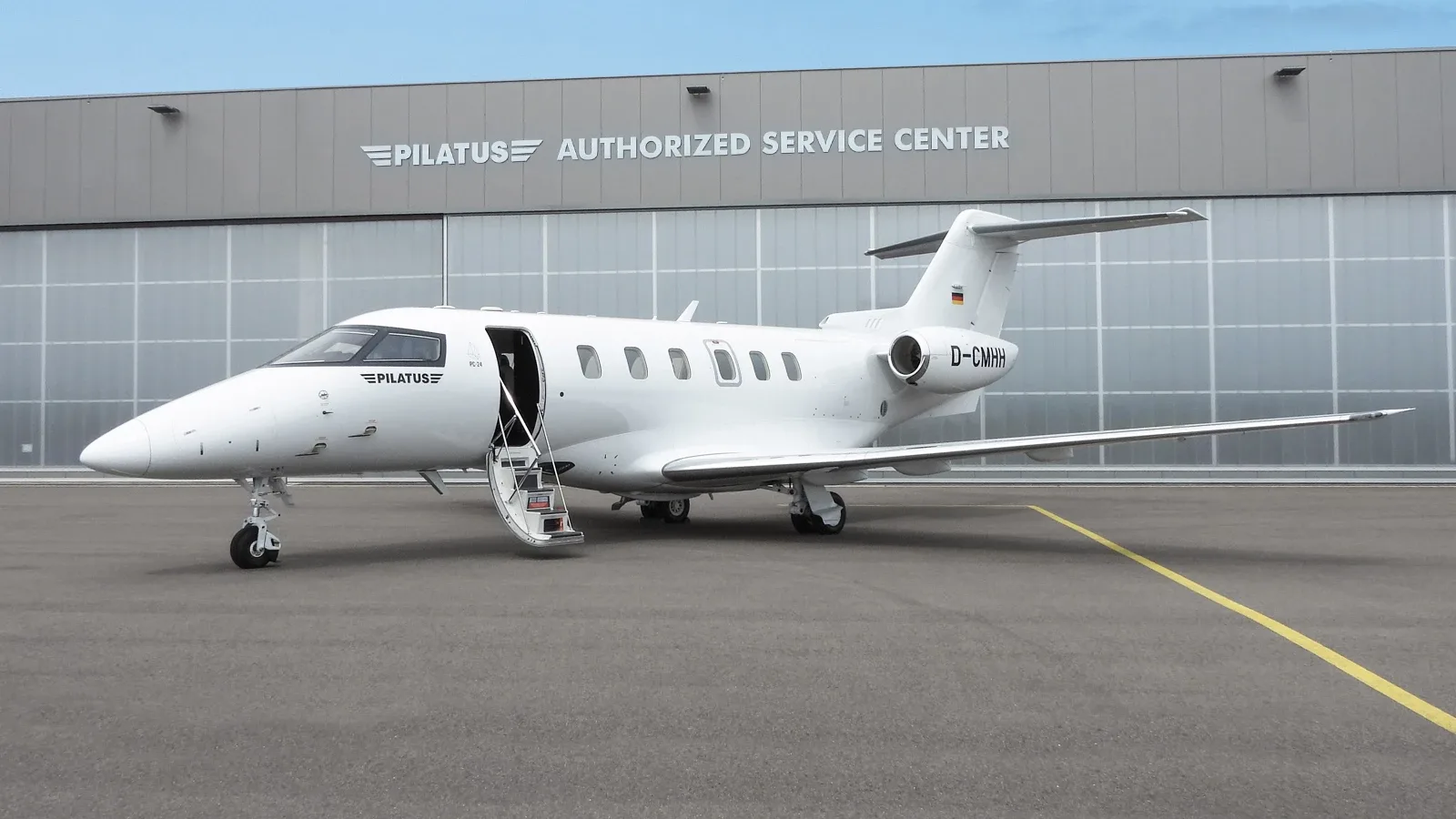 Exterior view of a Pilatus Jet, D-CMHH.