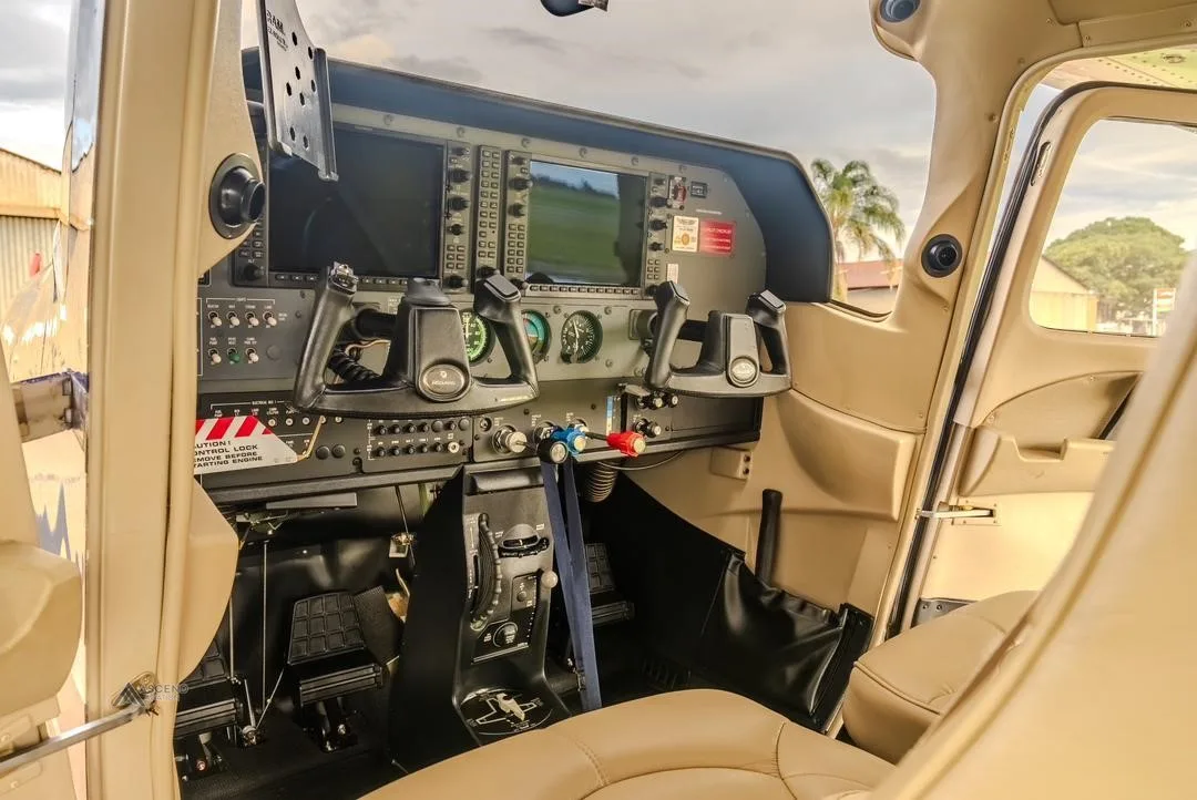 Cockpit and instrument panel of a 2018 CESSNA 182T SKYLANE.