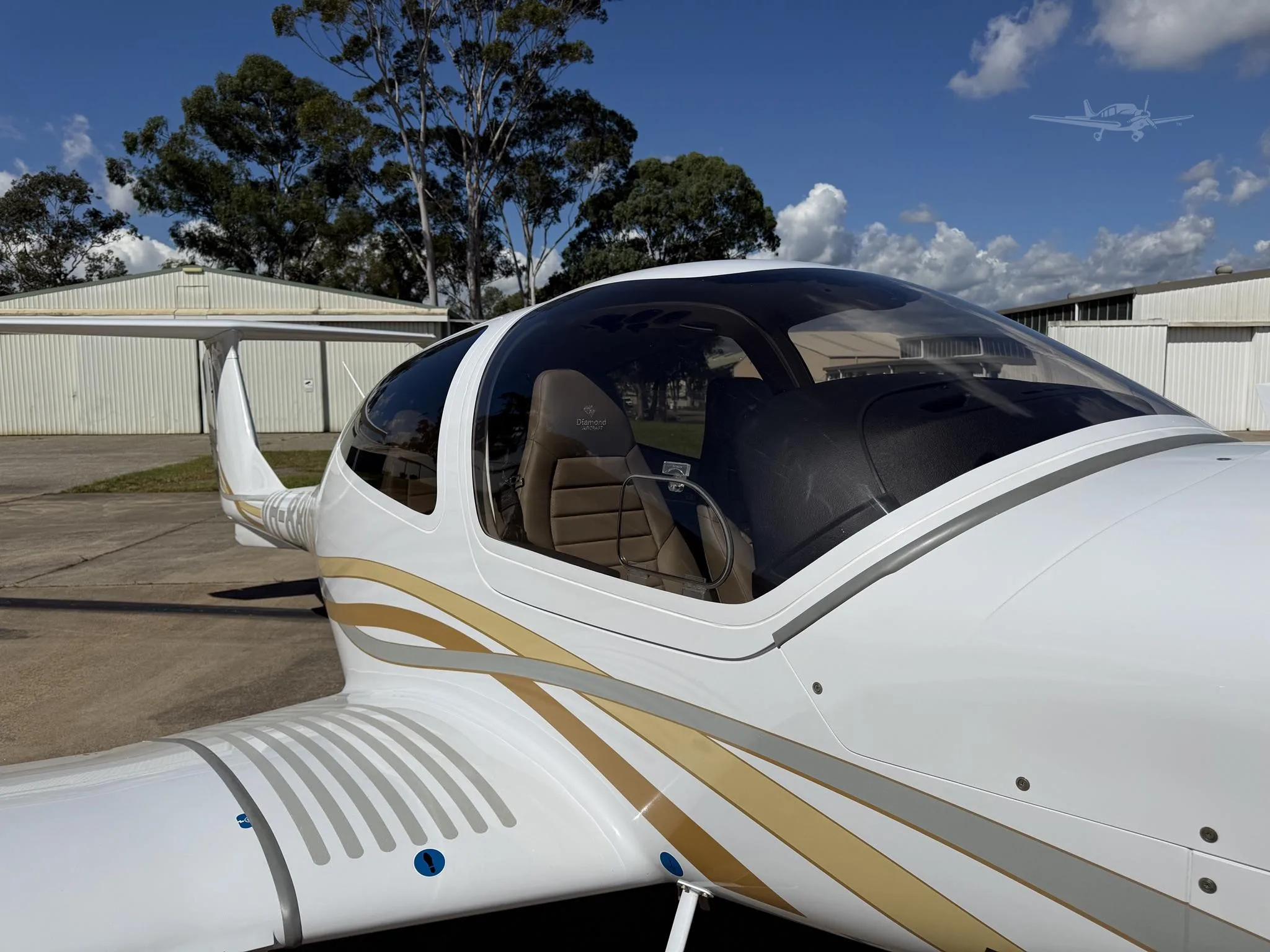 Exterior view of a 2026 DIAMOND DA40 NG, VH-88U.