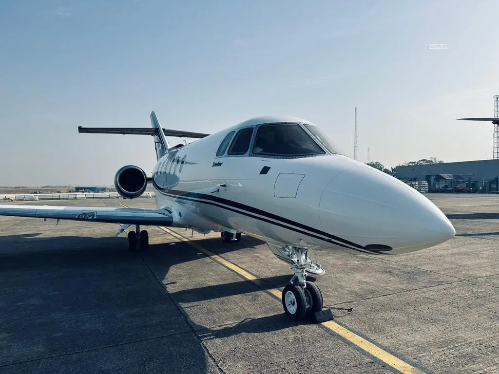 5N-EXJ - 1997 HAWKER 800XP