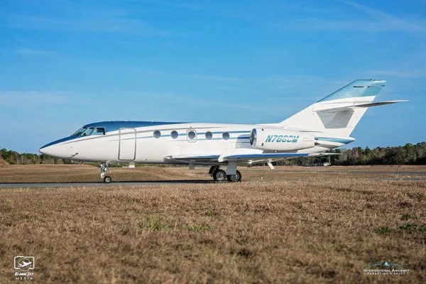 Marketing image of a 1986 Dassault 20.