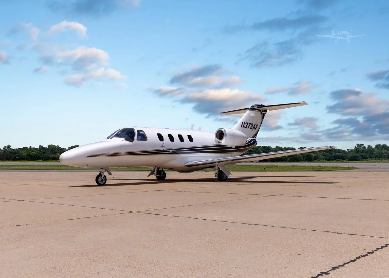 Exterior view of a 1999 CESSNA CITATION JET, N373AF.