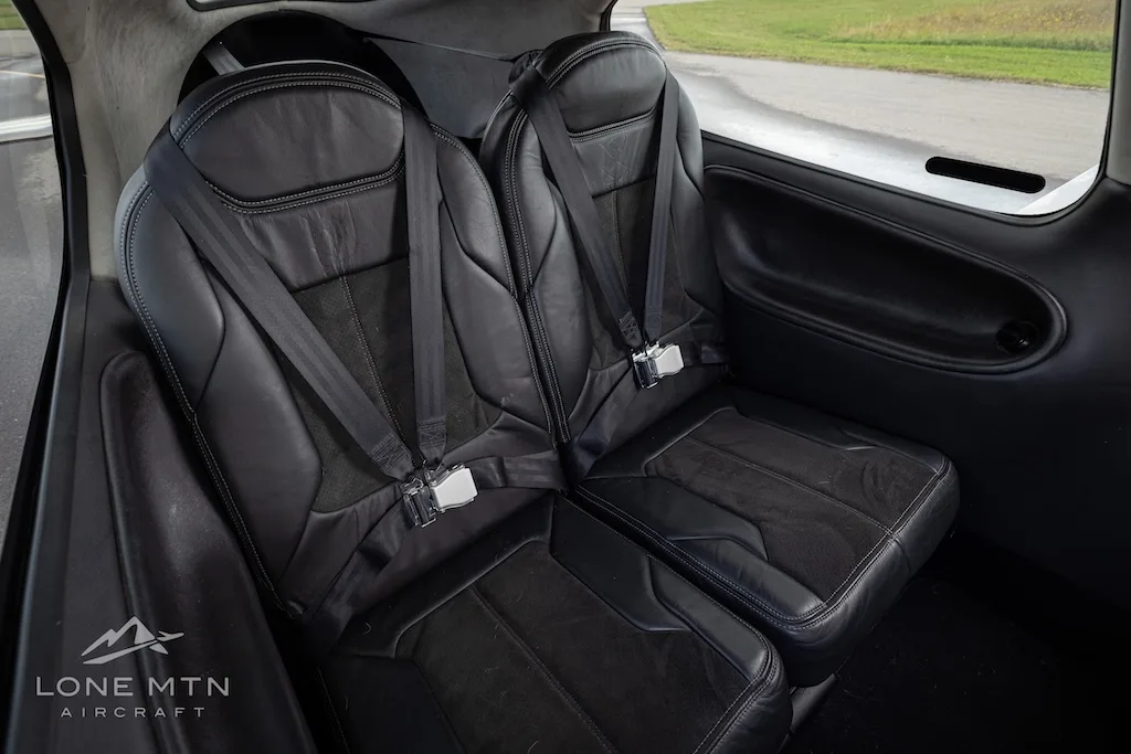 Cabin interior of a 2009 Cirrus SR22 G3 Turbo GTS.
