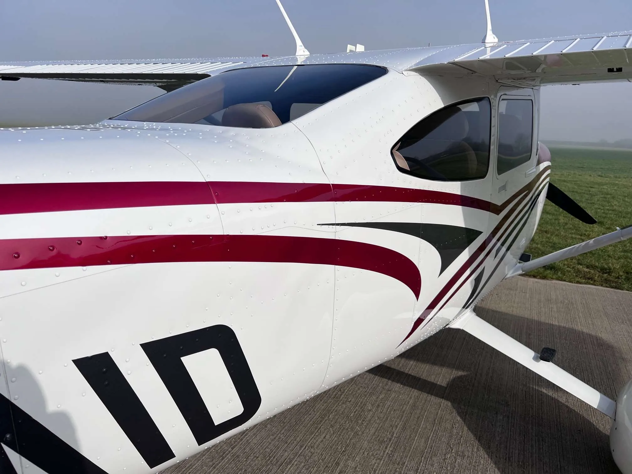 Exterior view of a 2016 Cessna 182-T Skylane.