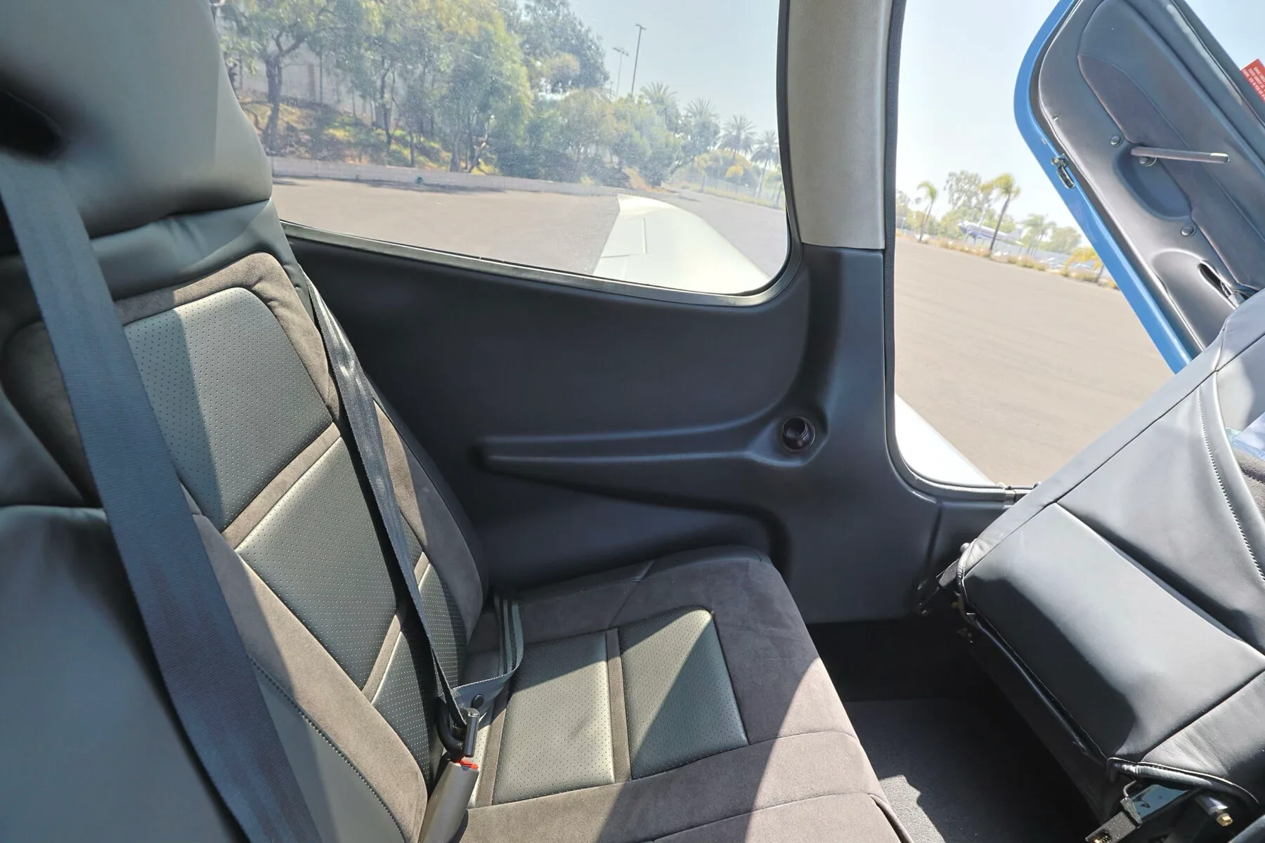 Cabin interior of a 2020 Cirrus SR20-G6 Premium.
