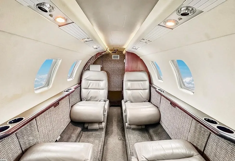 Cabin interior of a 1995 CESSNA CITATION JET.