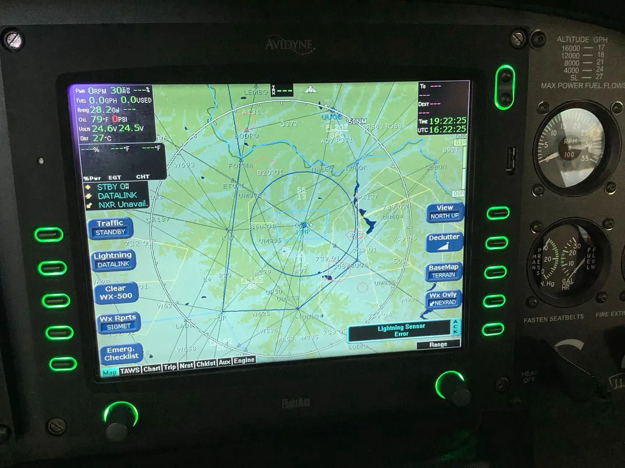 Avionics suite of a 2005 Cirrus SR22 G2.