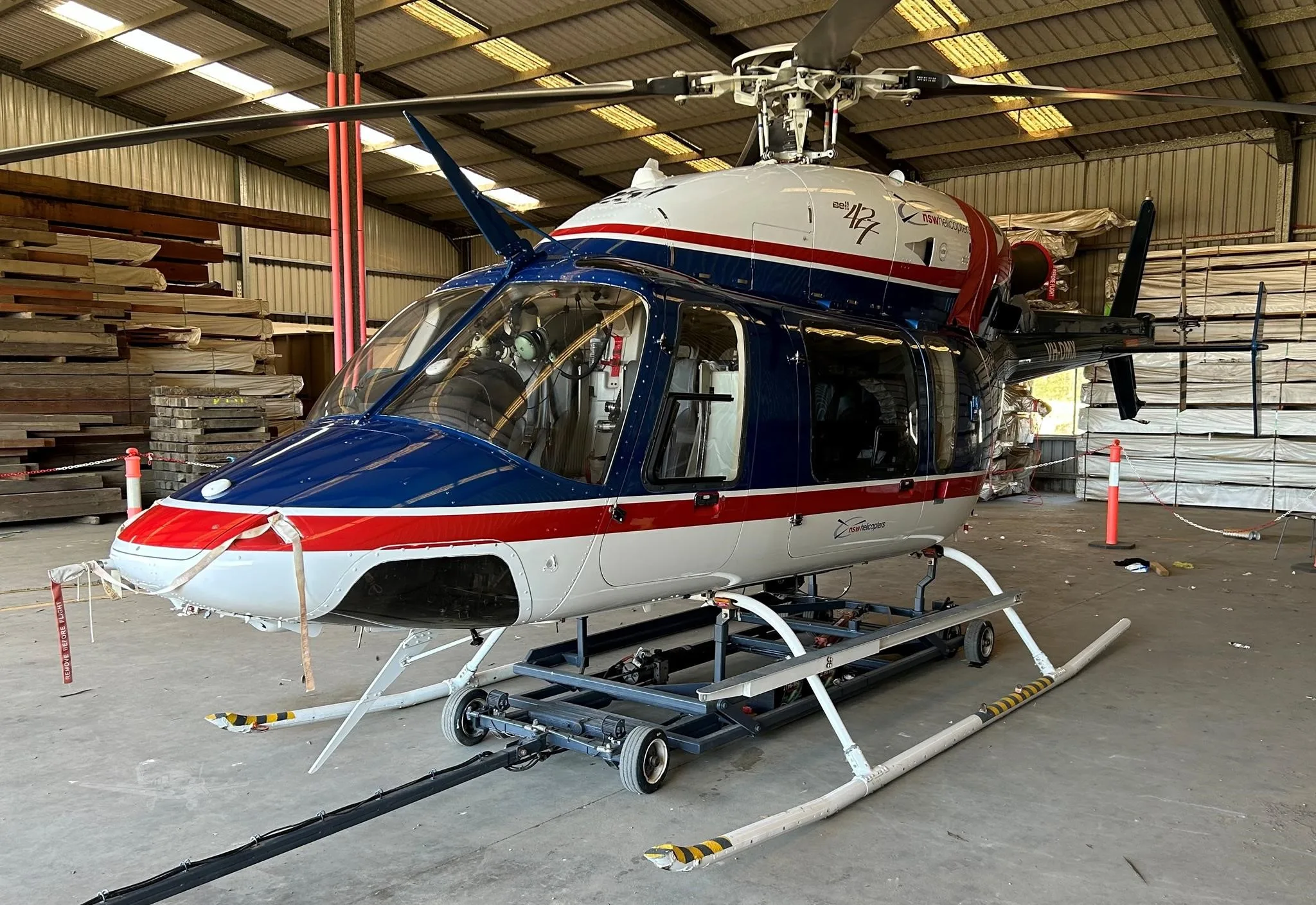 Exterior view of a 2007 BELL 427.